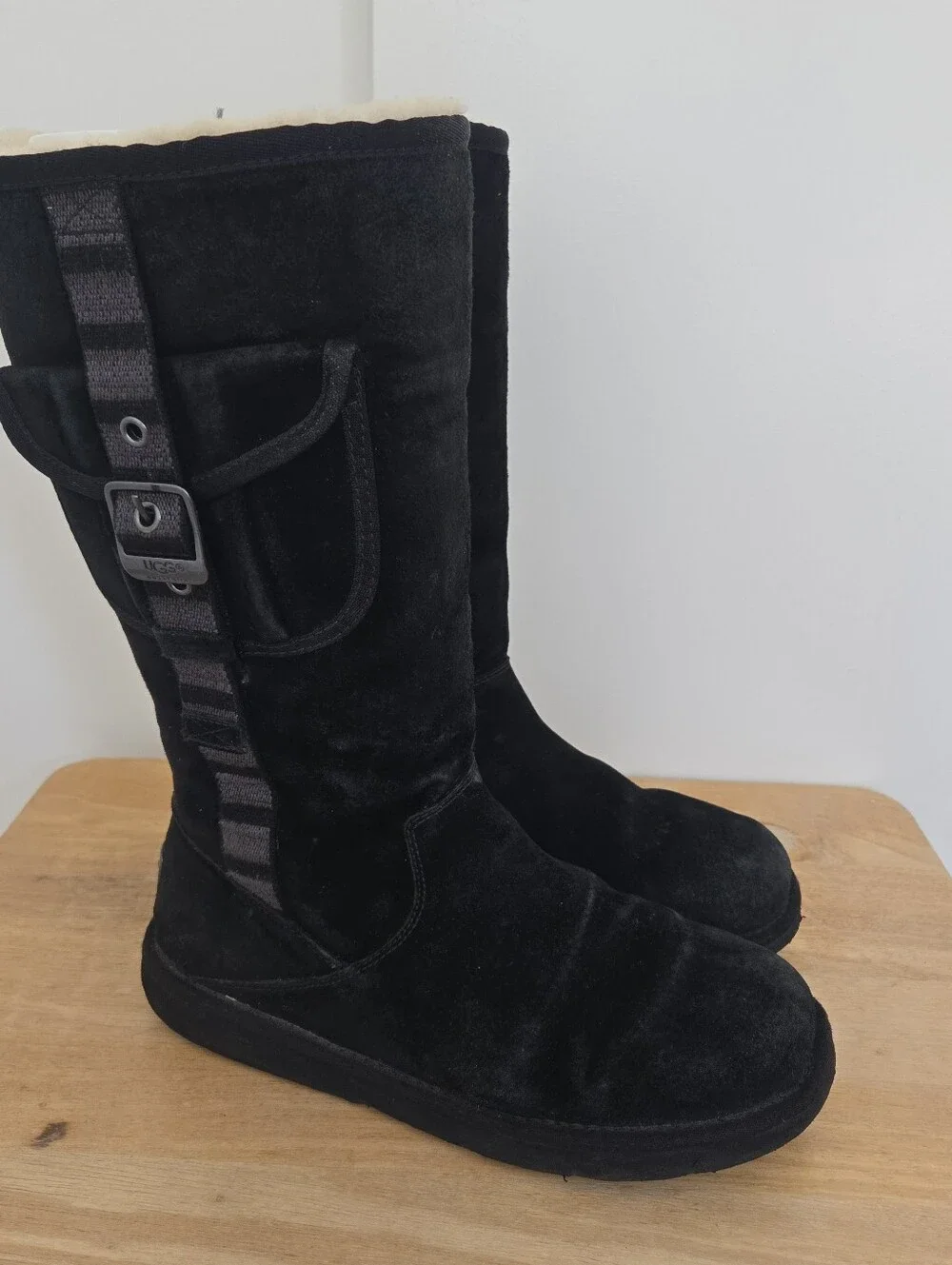 UGG australia sn